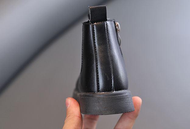 Boys' and girls' thermal-lined Martin boots