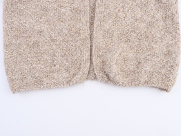 Versatile Solid-Color V-Neck Long-Sleeve Minimalist Buttonless Knit Cardigan