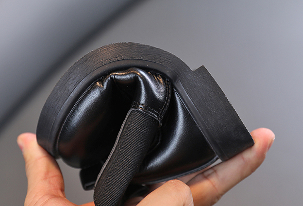 Boys' and girls' thermal-lined Martin boots