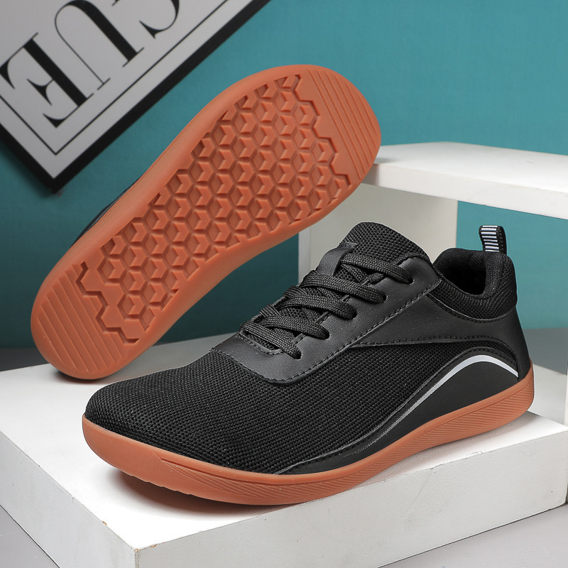 New casual flyknit upper fitness shoes