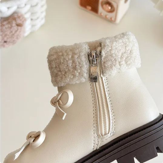 Girls' fleece-lined snow boots