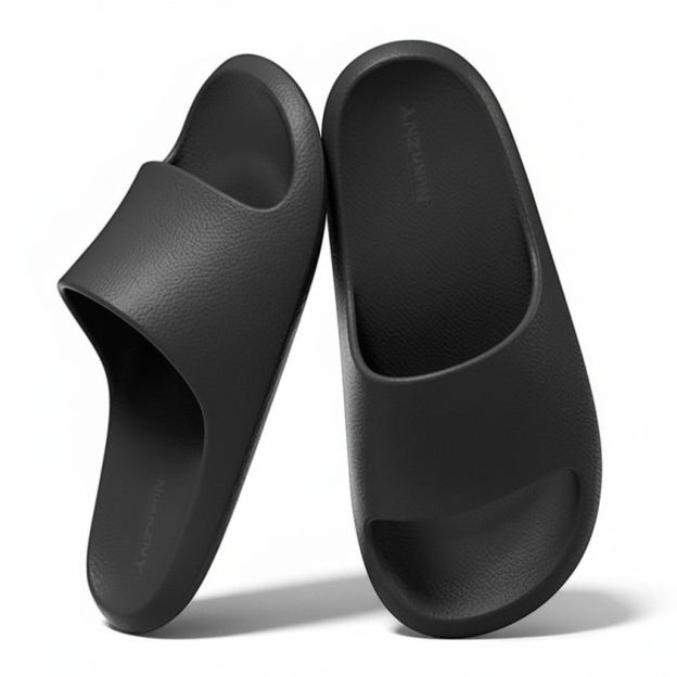 EVA material non-slip bathroom slippers for men and women