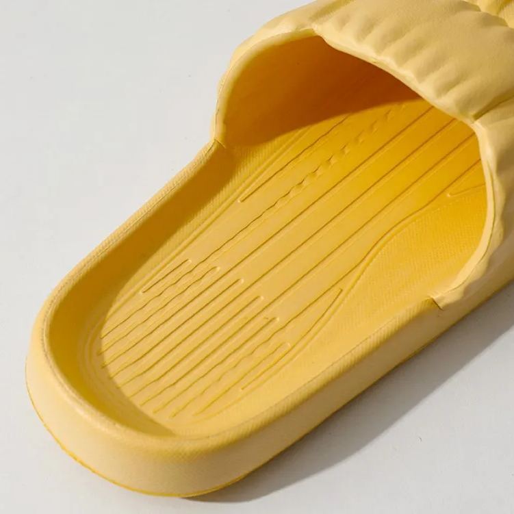 Women's and Men's Pleated EVA Thick-Soled Slippers