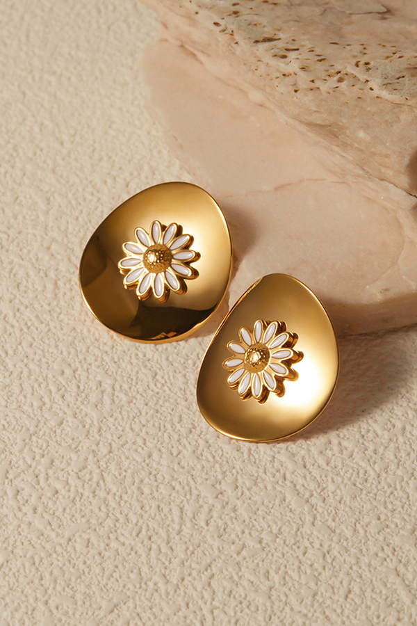 Fashionable Daisy Disc Earrings-consonak