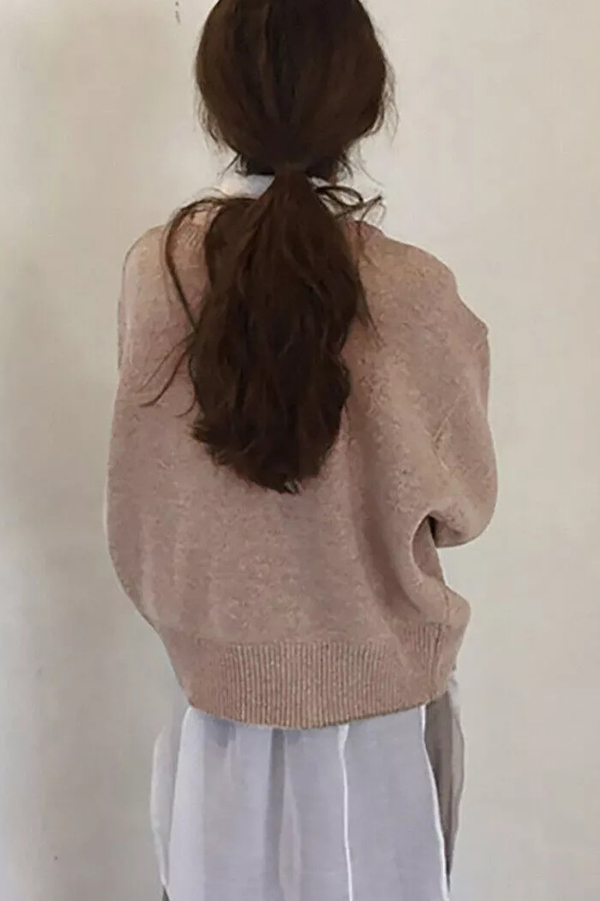 Stylish Irregular Button Knitted Crew Neck Sweater-consonak