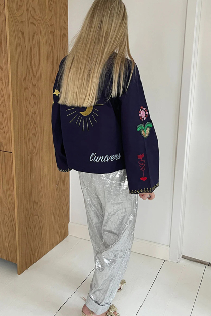 Fashionable Embroidered Lace-up Long-sleeved Loose Top-consonak