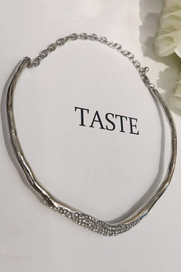 Simple and Light Luxury Metal Irregular Diamond Necklace-consonak