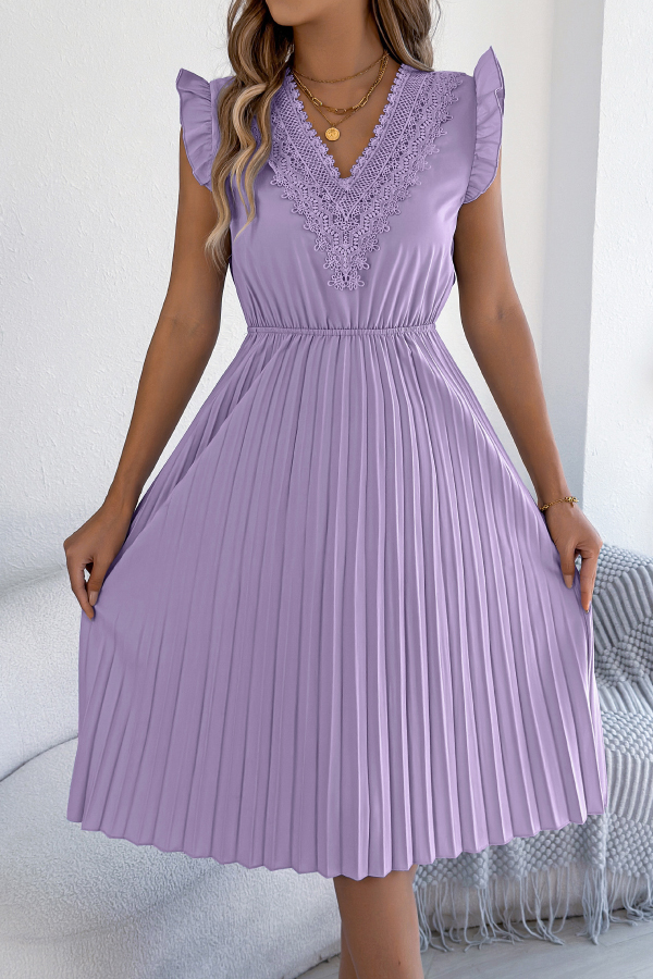 Solid Color V-neck Lace-trimmed Sleeveless Casual Pleated Midi Dress-consonak