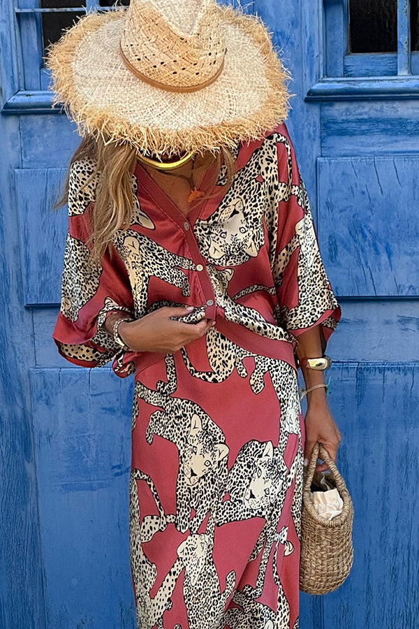 Abbie Satin Tiger Print Bat Wide Sleeve Button Loose Coat-consonak