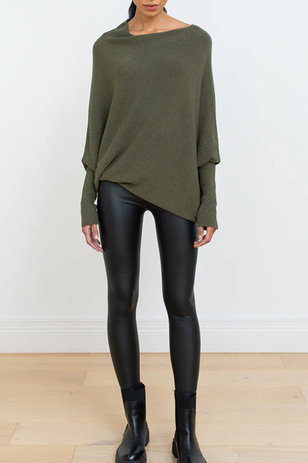 Solid Color Round Neck Long Sleeve Loose Knitted Sweater-consonak