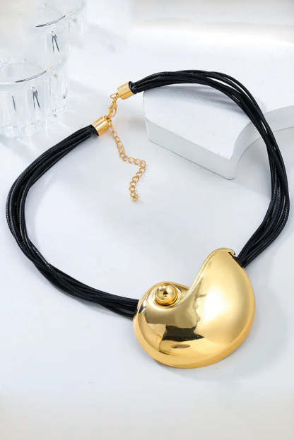 Fashionable Marine Style Shiny Conch Pendant Necklace and Earrings-consonak