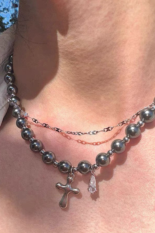 Fashionable Iris Elegant Silver Pearl Necklace | Consonak