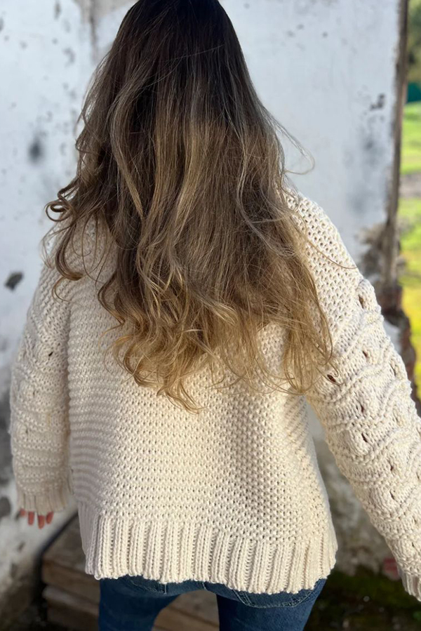 Fashion Knit Solid Color V-neck Long-sleeved Cardigan-consonak