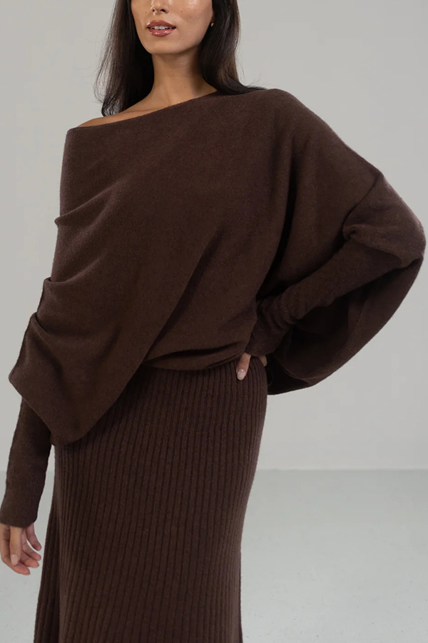 Solid Color Round Neck Long Sleeve Loose Knitted Sweater-consonak