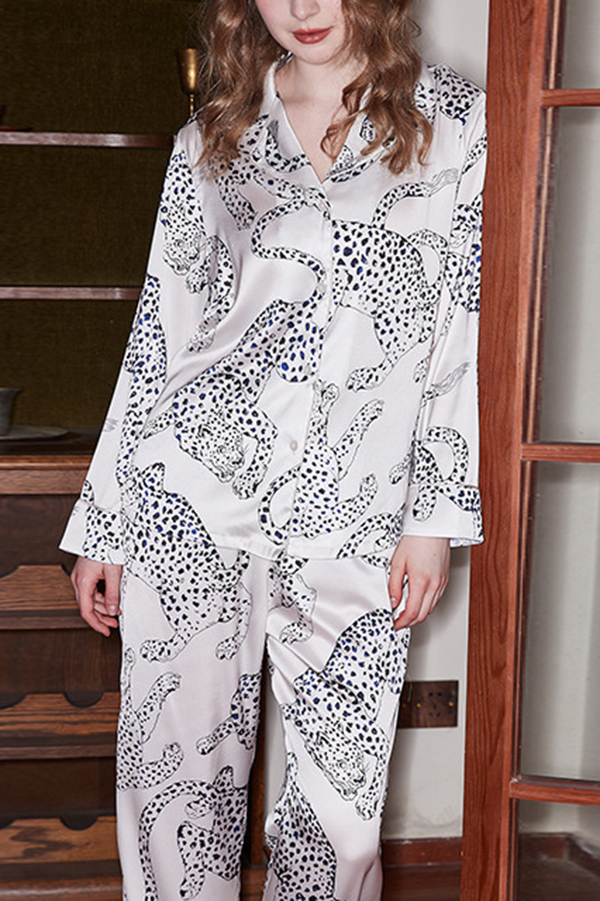 White Jaguar Print Home Long-sleeved Two-piece Set | Consonak