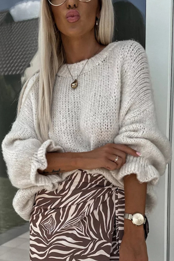 Solid Color Round Neck Ruffled Long Sleeve Knitted Sweater-consonak