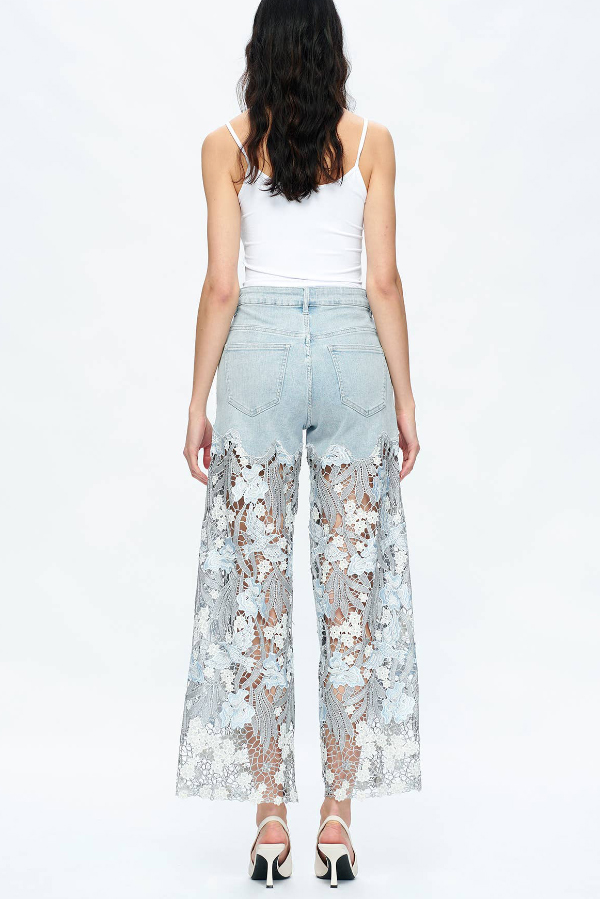 Elegant Lace Openwork Casual Pocket Straight Leg Jeans | Consonak