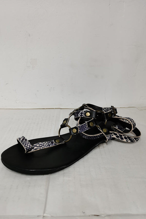 Stylish Round-toe Sandals Featuring A Snakeskin Print and Crisscross Straps.-Consonak