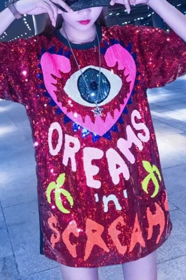 Love Eyes Letters Sequined Round Neck Short Sleeve Mid-Length Loose T-Shirt-consonak