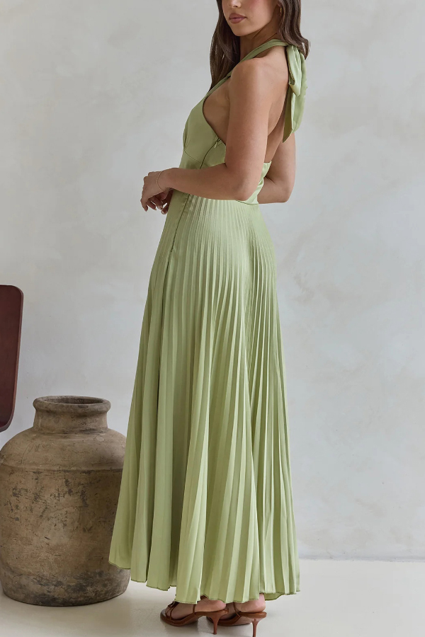 Solid Color Halter Neck Hollowed-out Casual Pleated Holiday Maxi Dress-consonak
