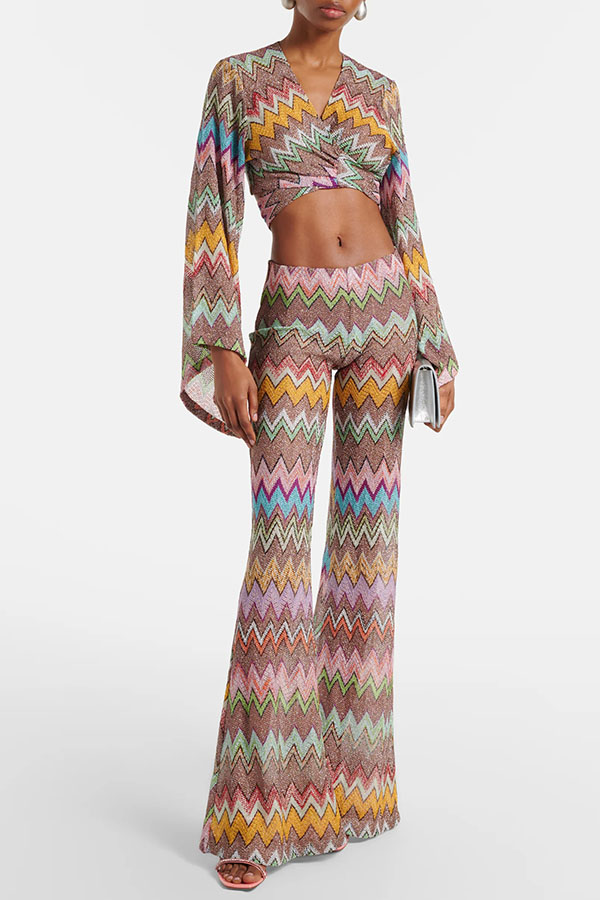 St.Tropez Moment Knit Colorful Zigzag Pattern Bell Sleeve Tie-up Crop Top and Stretch Flare Pants Set