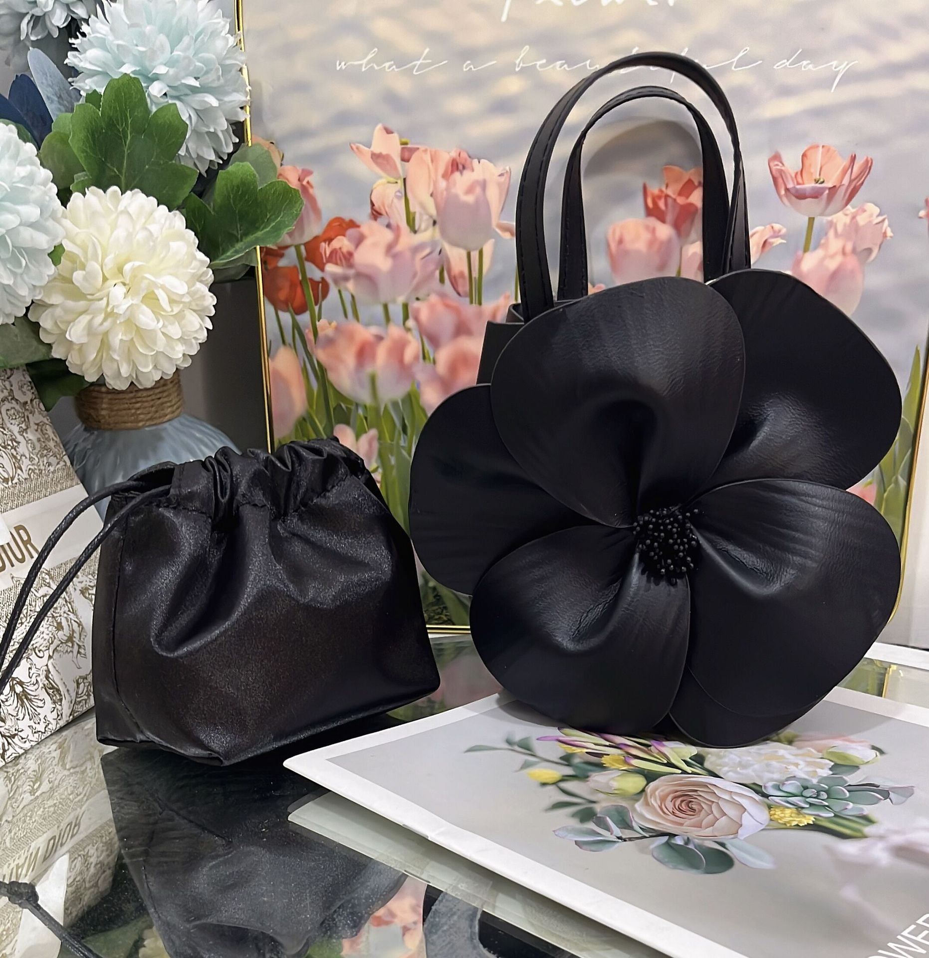 Fashionable 3D Petal Flower Solid Color Collar Handbag (including Lining)-consonak