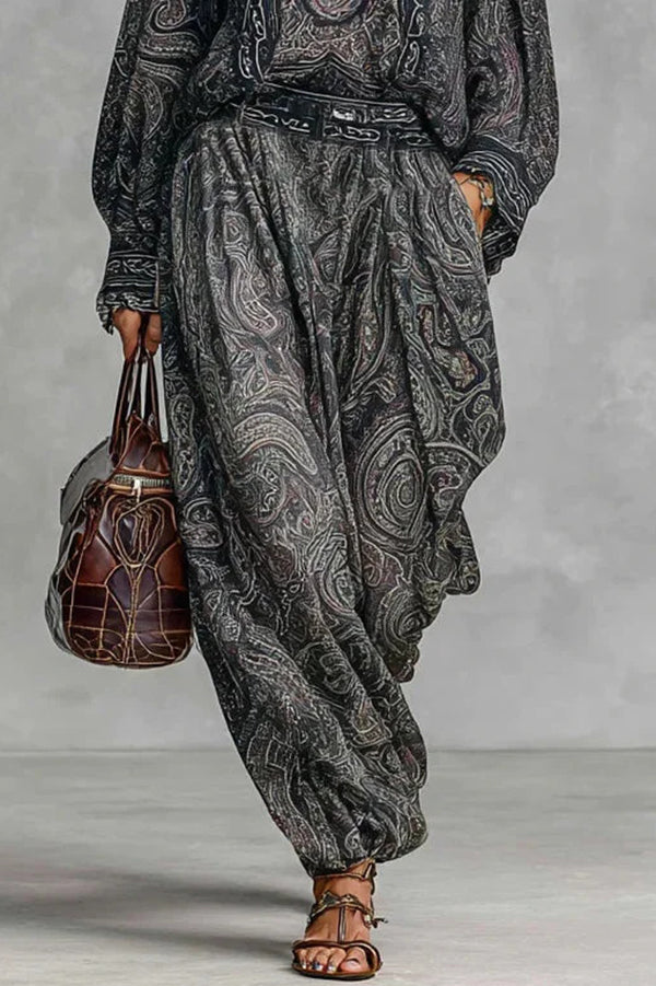 Unique Printed V-neck Long-sleeved Loose Top and Casual Pocket Wide-leg Pants Set-consonak