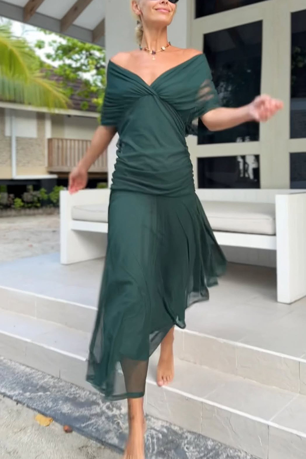 Unique Printed V-Neck Waisted Mesh Holiday Maxi Dress-consonak