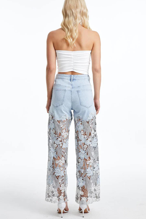 Elegant Lace Openwork Casual Pocket Straight Leg Jeans | Consonak