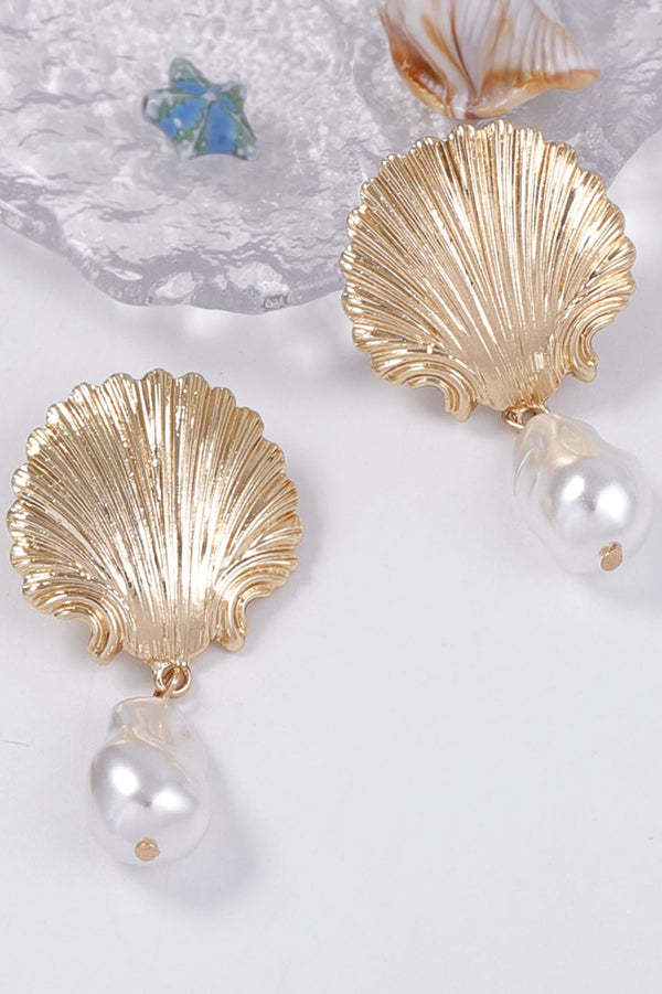 Fashionable Light Luxury Alloy Scallop Imitation Pearl Earrings-consonak