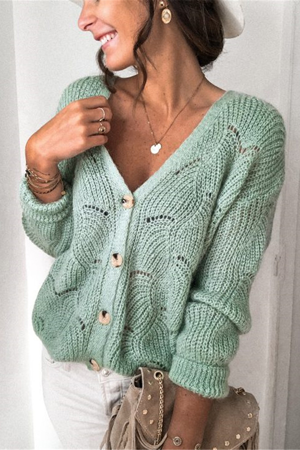 Fashionable V-neck Long-sleeved Knitted Sweater Cardigan-consonak