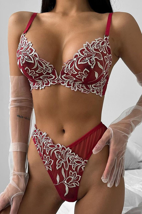 Plant Embroidery Mesh Camisole Bra Set-consonak