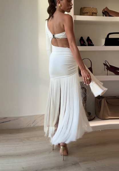 Milk white elite class single shoulder hollow hanging tassel design with edging elastic long skirt-consonak