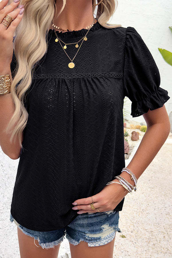 Solid Color Short Sleeved Patchwork Hollow Pleated Shirt-consonak