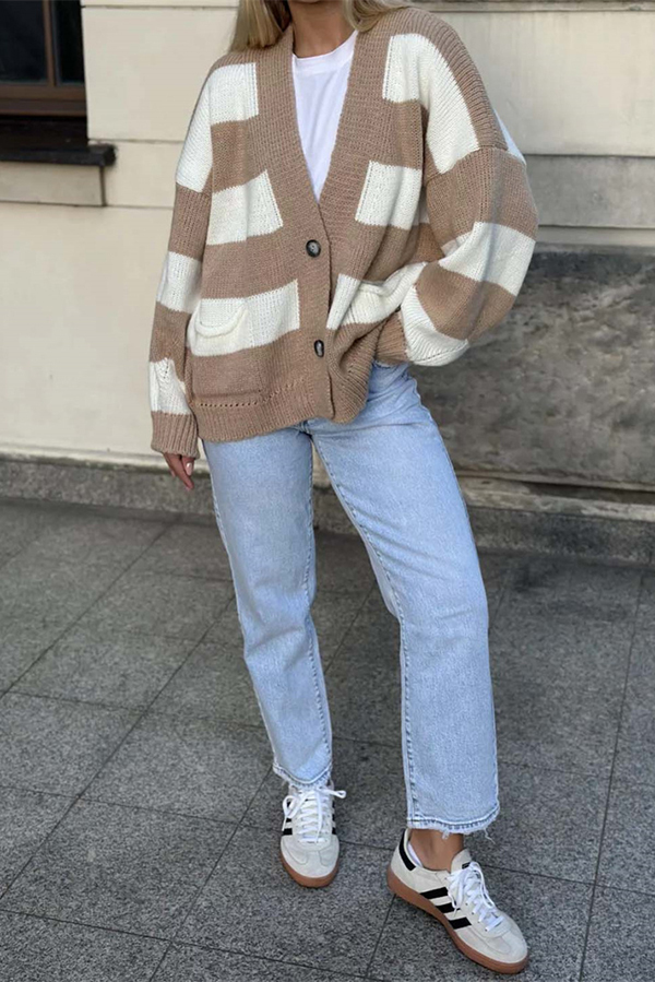 Casual V-neck Long-sleeved Striped Pocket Knitted Cardigan-consonak