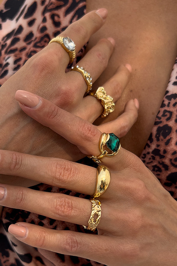 Fashionable Hollow Diamond Irregular Retro Ring-consonak