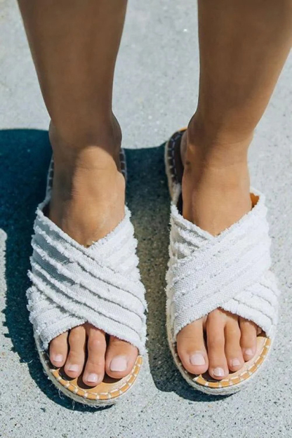 Bohemian Flat Straw Cross-over Fisherman Shoes-consonak