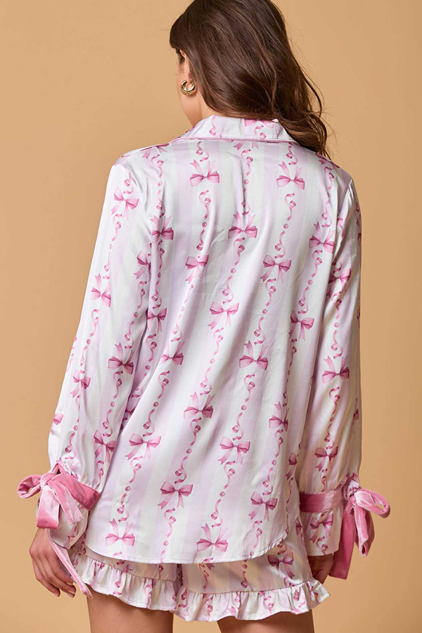 Christmas Fashion Printed Bow Tie Top and Elastic Waist Ruffle Shorts Set-consonak