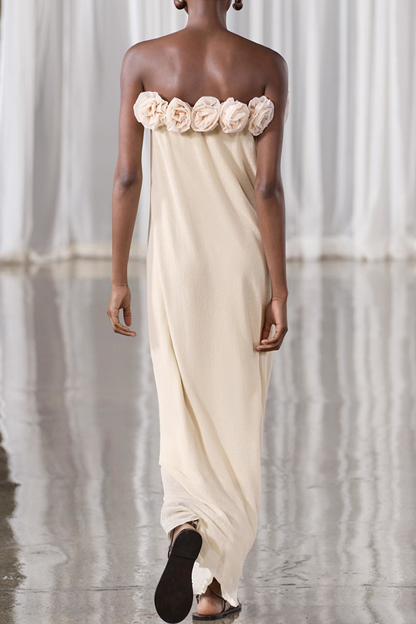 Blooming Chic Flower Applique Elastic Off Shoulder Strapless Maxi Dress-consonak
