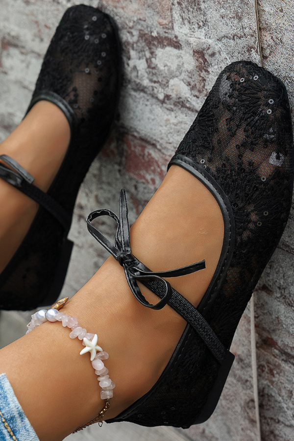 Fashionable Sequined Embroidered Square-toe Flat Casual Shoes | Consonak
