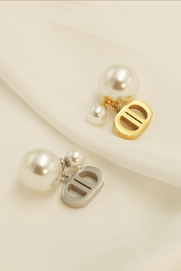 Vintage Double D Shape Pearl Earrings | Consonak