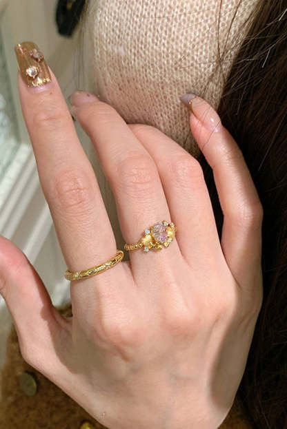 Fashionable Sparkling Pink Diamond Ring-consonak