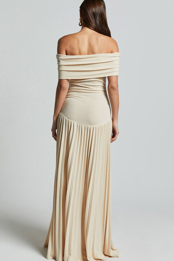 Sexy Off-shoulder Slim Fit Pleated Maxi Dress-consonak