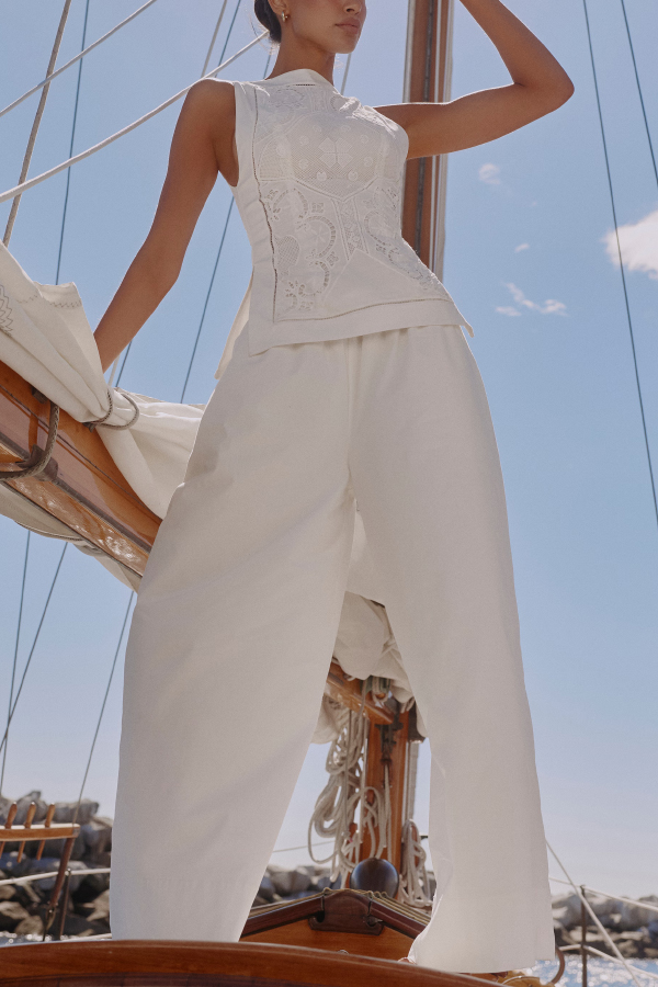 Exquisite and casual mid rise pocket wide leg pants