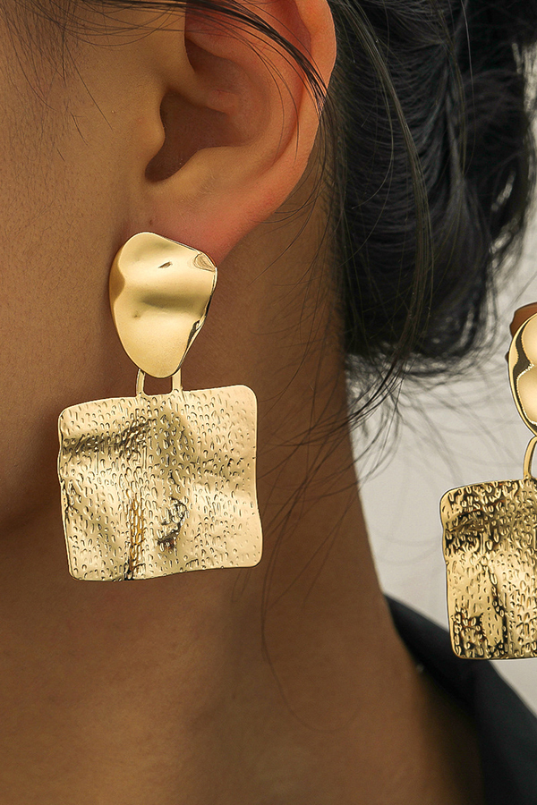 Personalized Embossed Hammered Square Metal Earrings-consonak