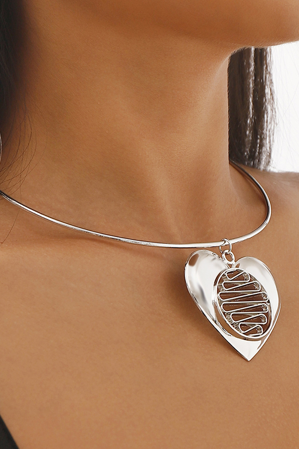 Hollow Love Metal Style Simple Necklace-consonak