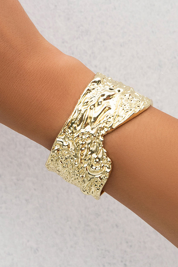 Punk Metal Style Simple Pockmarked Exaggerated Bracelet | Consonak