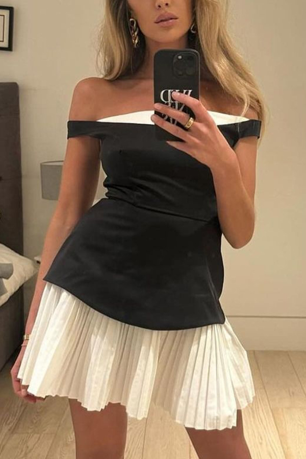 Love Unscripted Patchwork Off-shoulder Sleeveless Pleated Mini Dress-consonak