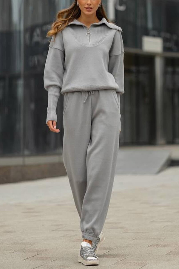 Solid Color Long-sleeved Zip-up Sweatshirt and Elastic Waist Loose Pocket Pants Set-consonak