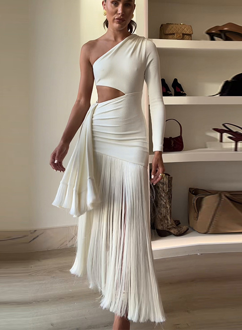 Milk white elite class single shoulder hollow hanging tassel design with edging elastic long skirt-Consonak